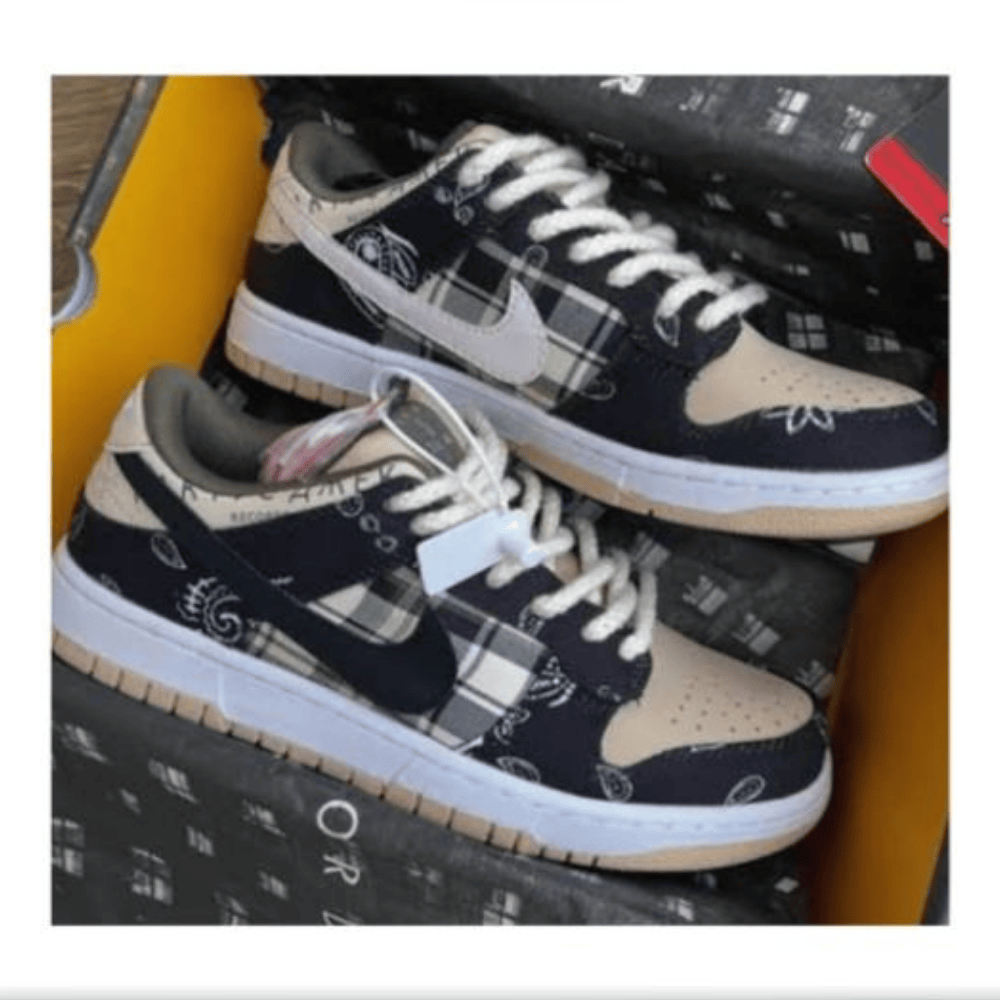 Nike SB Dunk Low Travis Scott 'Cactus Jack'
