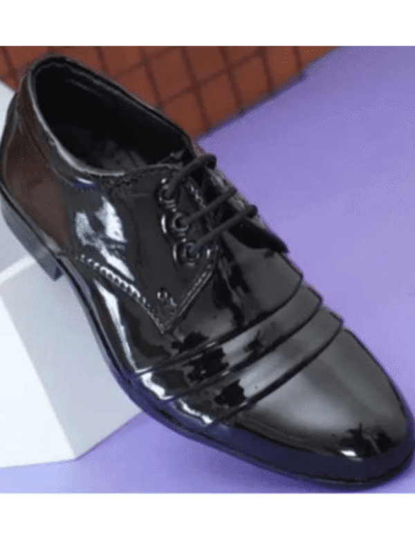 Glossy Black Tiered Lace-up