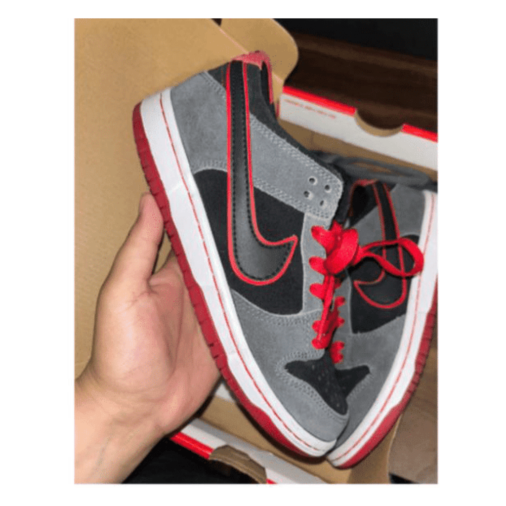 Nike SB Dunk-Inspired 'Chicago' Suede